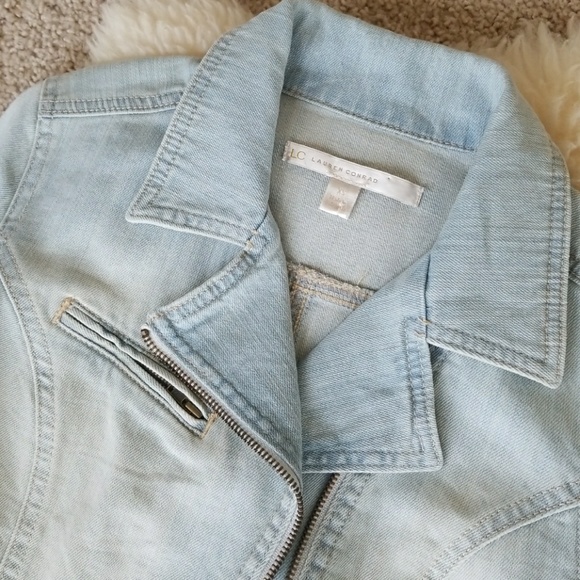 LC Lauren Conrad Jackets & Blazers - 🌹 Lauren Conrad Moto Denim Jacket
